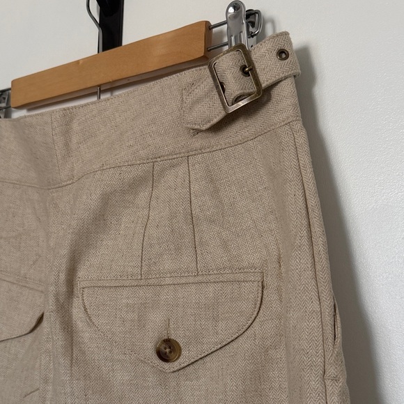 Banana Republic High-Rise Linen Pleated Safari Shorts - Picture 5 of 7